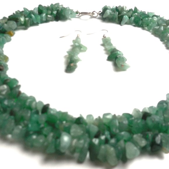 Green Aventurine Jewelry Set Necklace and Earrings - Picture 2 of 5